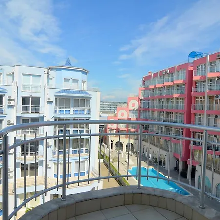公寓 Sunny Dream Family 阳光海滩